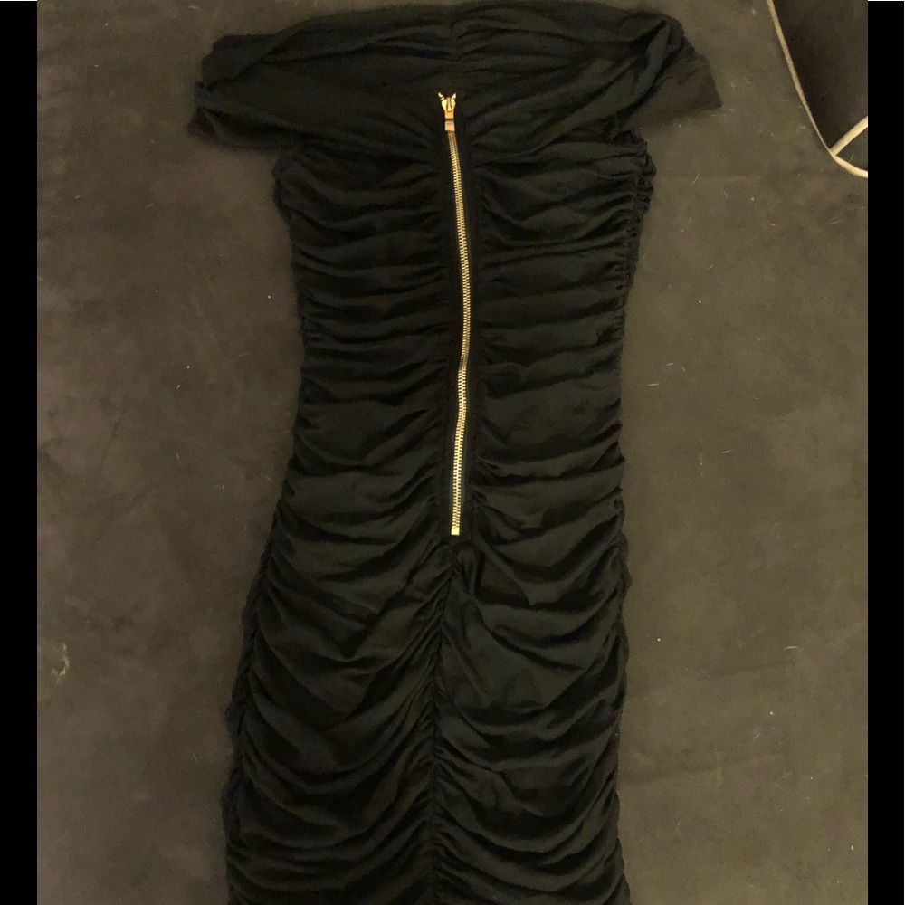 Privy Ruched Bodycon black mini dress sz-small